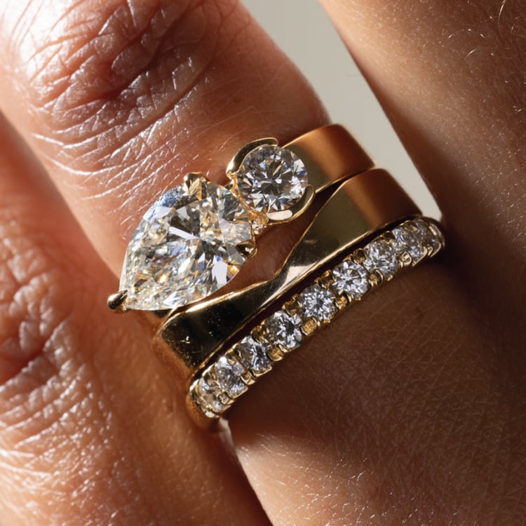 Free 14k Camellia Band