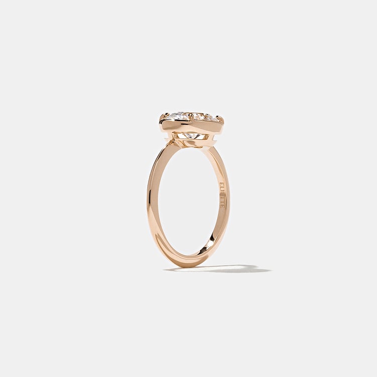 August Oval in 14k Rose Gold – view 5
