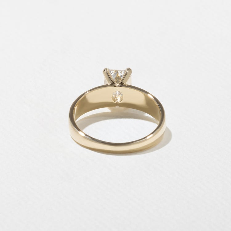 Nova Emerald-Cut