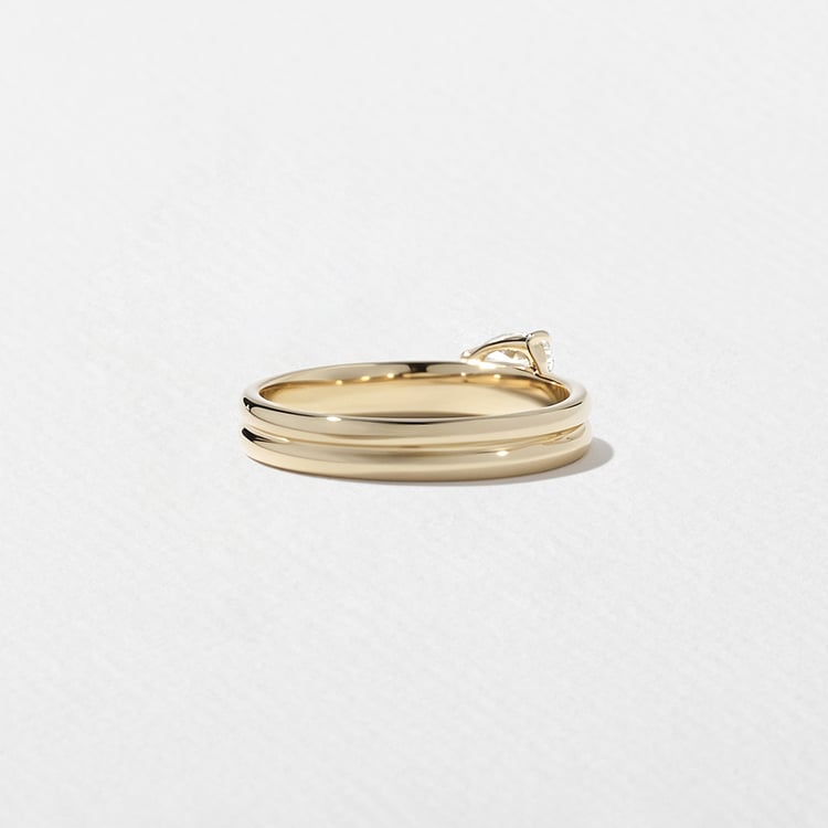 Serra Pear