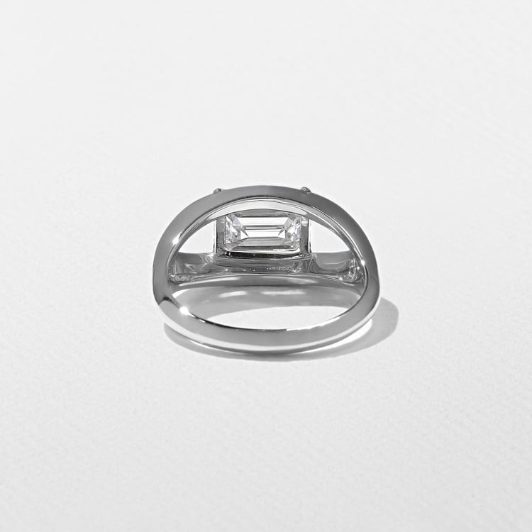 Monroe Emerald-cut in 18k White Gold – view 4