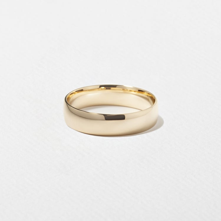 Flynn in 18k Yellow Gold