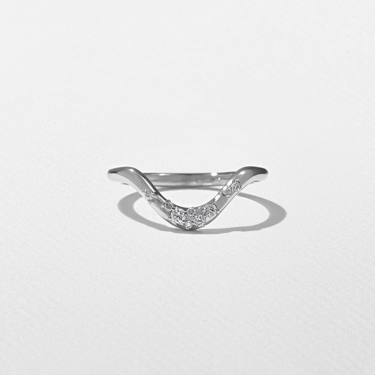 Rae with Pavé in Platinum