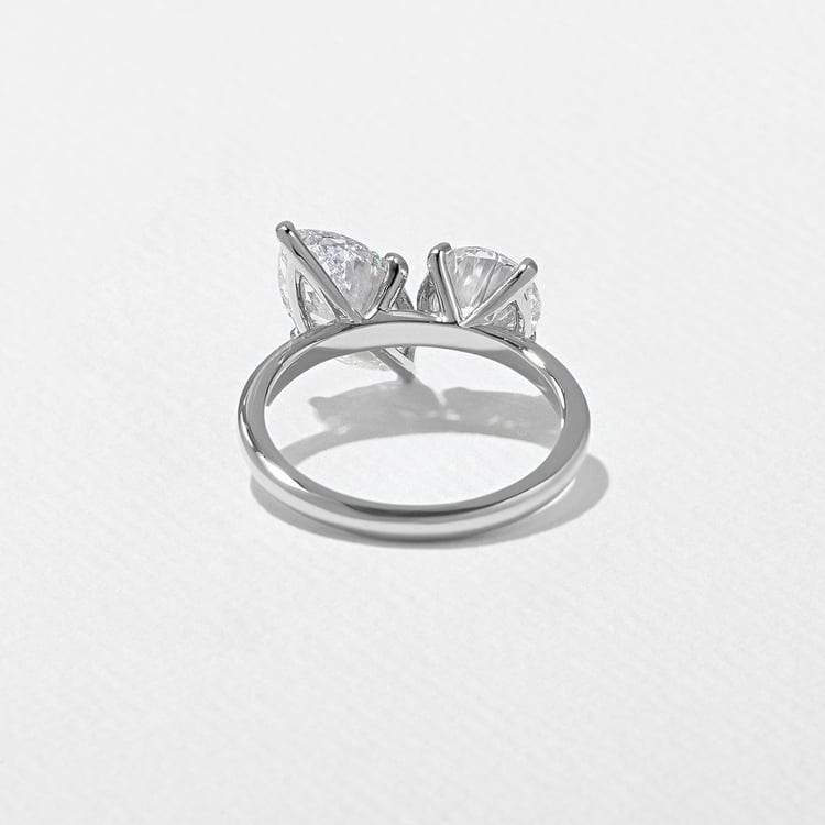 Vivi Grand Marquise and Round in Platinum – view 4