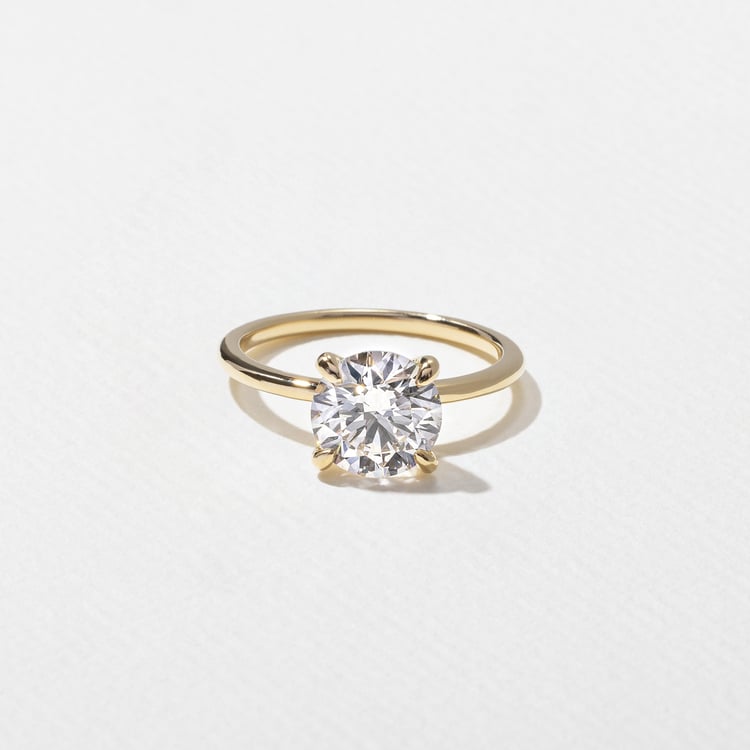 Grace Round Solitaire in 18k Yellow Gold