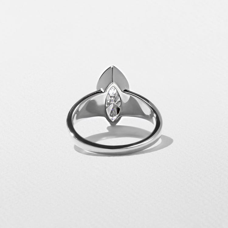 Lou Marquise in Platinum – view 4