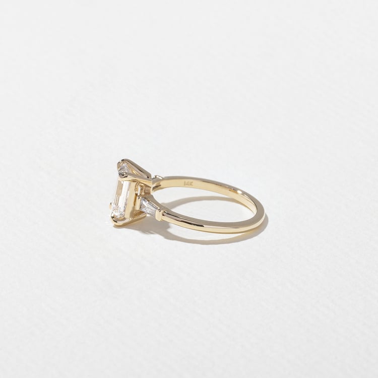 Trey Emerald-Cut in 14k Yellow Gold – view 3