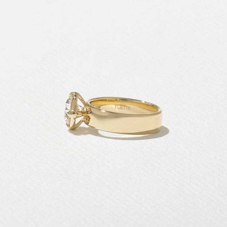 Reid Round in 14k Yellow Gold – view 3