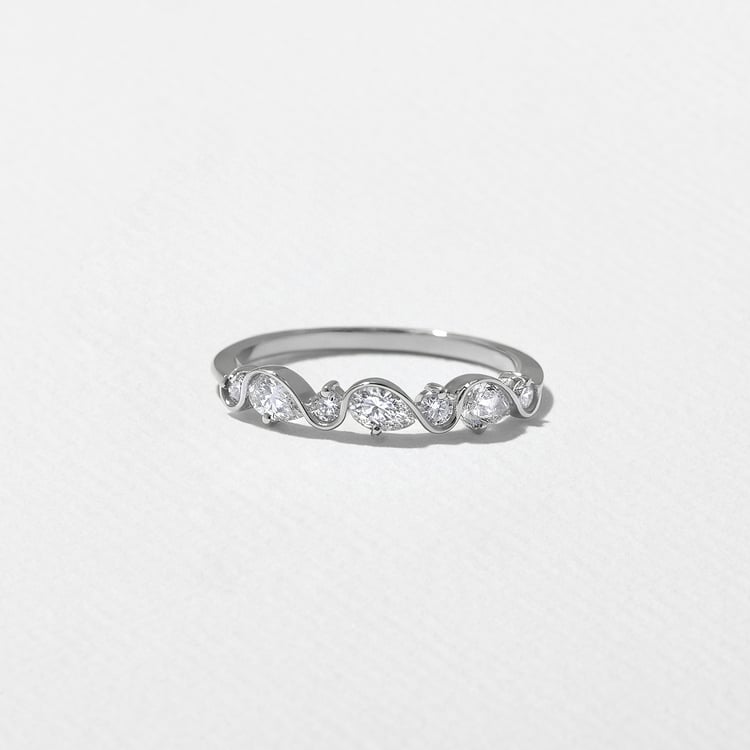 Tidal in 18k White Gold