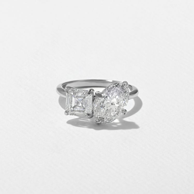 Vivi Grand Oval and Asscher in Platinum
