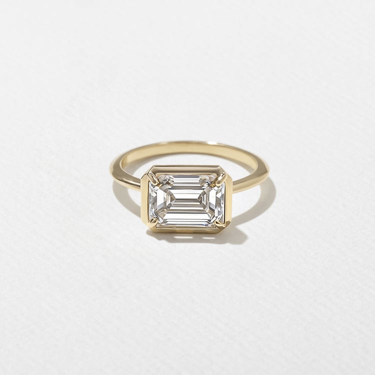 August Emerald-Cut in 18k Yellow Gold