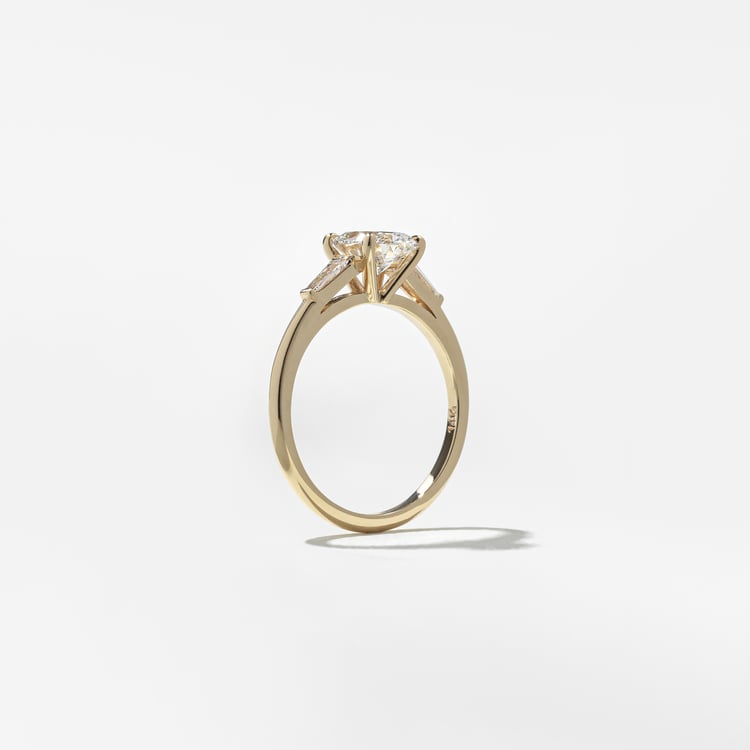Eve Oval in 14k Yellow Gold – view 5
