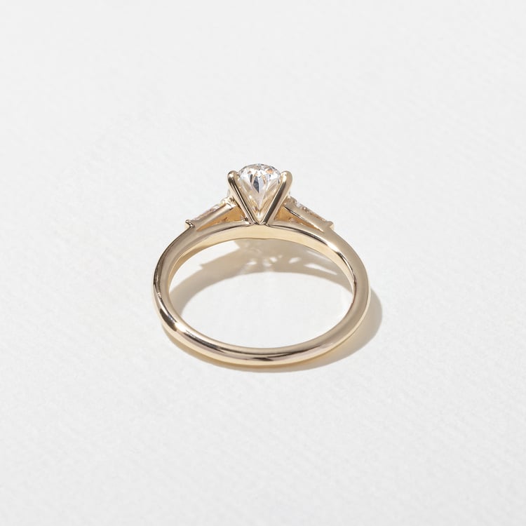 Eve Oval in 14k Yellow Gold – view 4