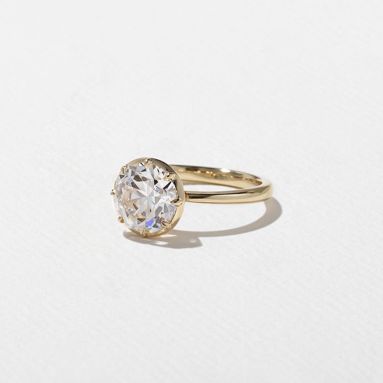 Daphne Antique Round