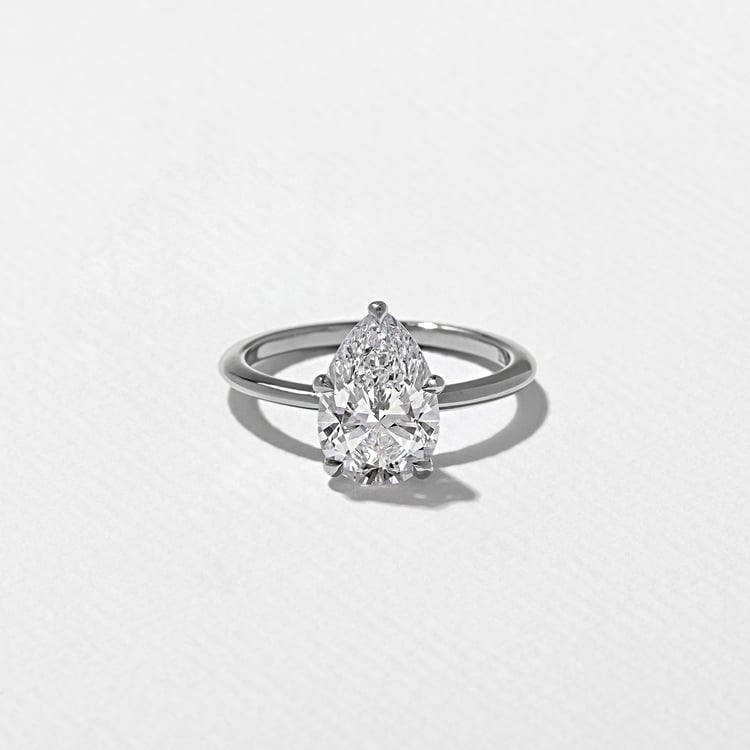 Grace Pear Solitaire in 18k White Gold