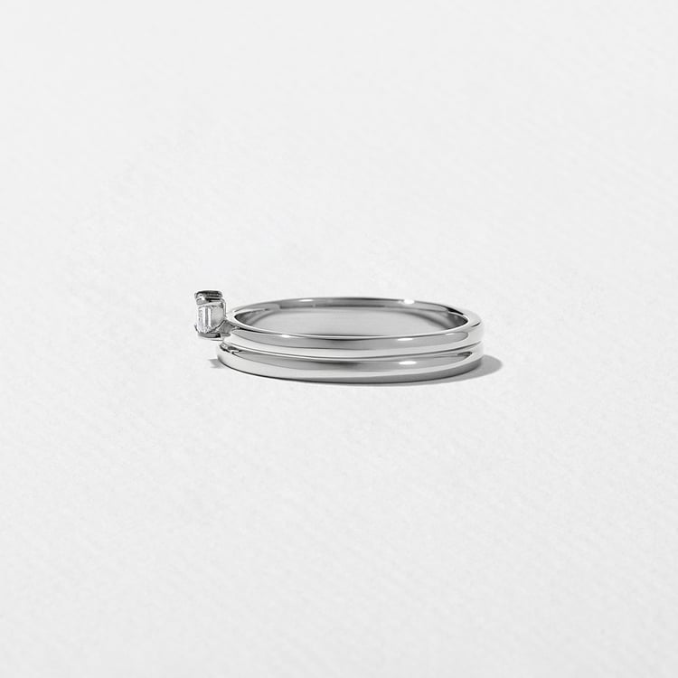 Serra Emerald-Cut in 18k White Gold – view 3