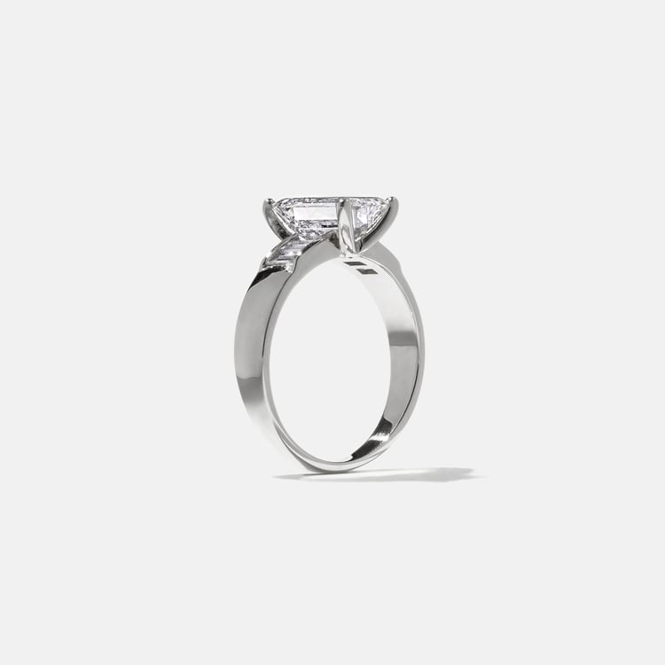Nova Emerald-Cut in Platinum – view 5