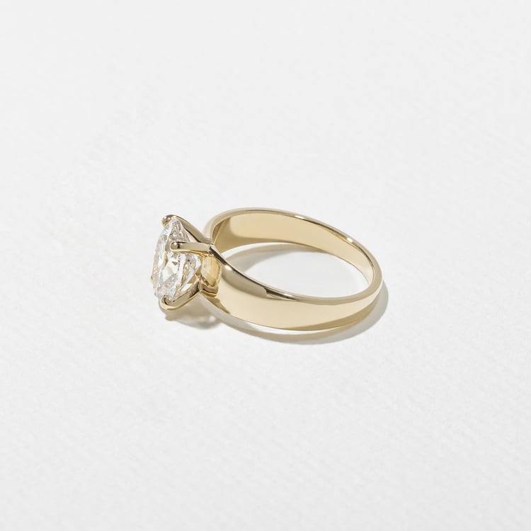 Nova Oval in 18k Yellow Gold – view 3
