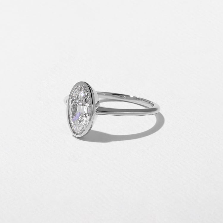 Bailey Antique Oval in Platinum – view 2