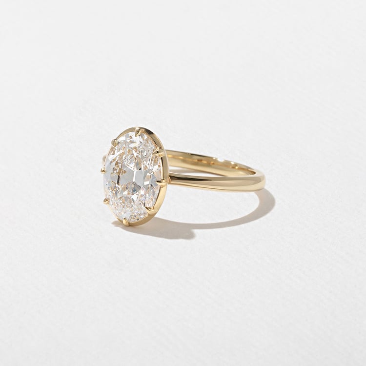 Daphne Antique Oval