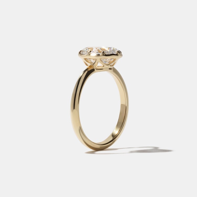 Daphne Antique Oval