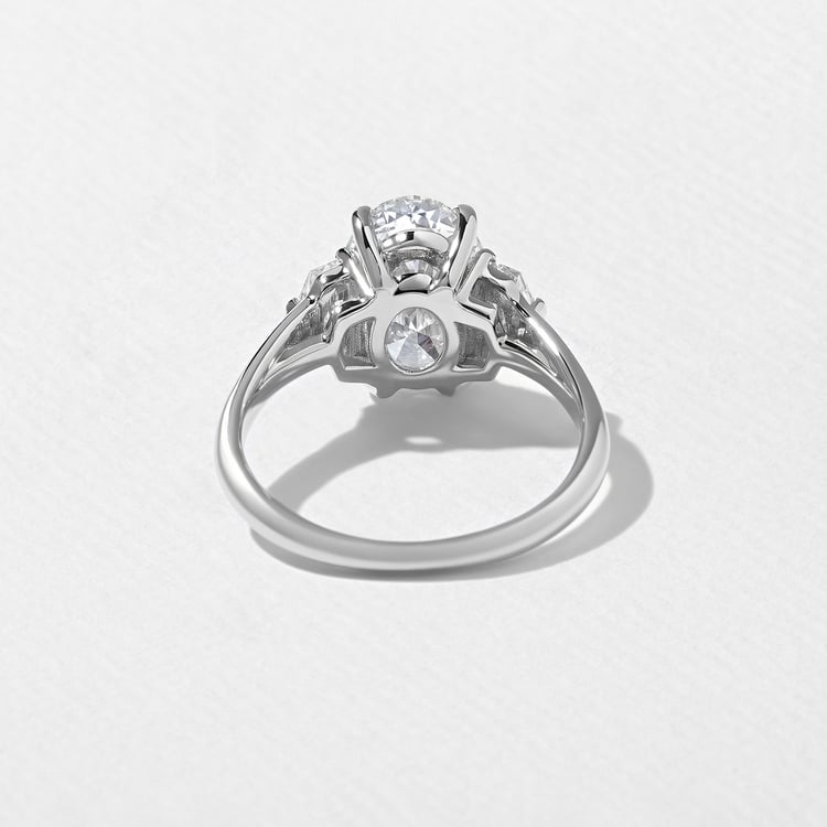 Blair Oval in Platinum – view 4