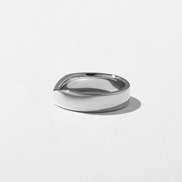 Notch Thick in 18k White Gold – view 2