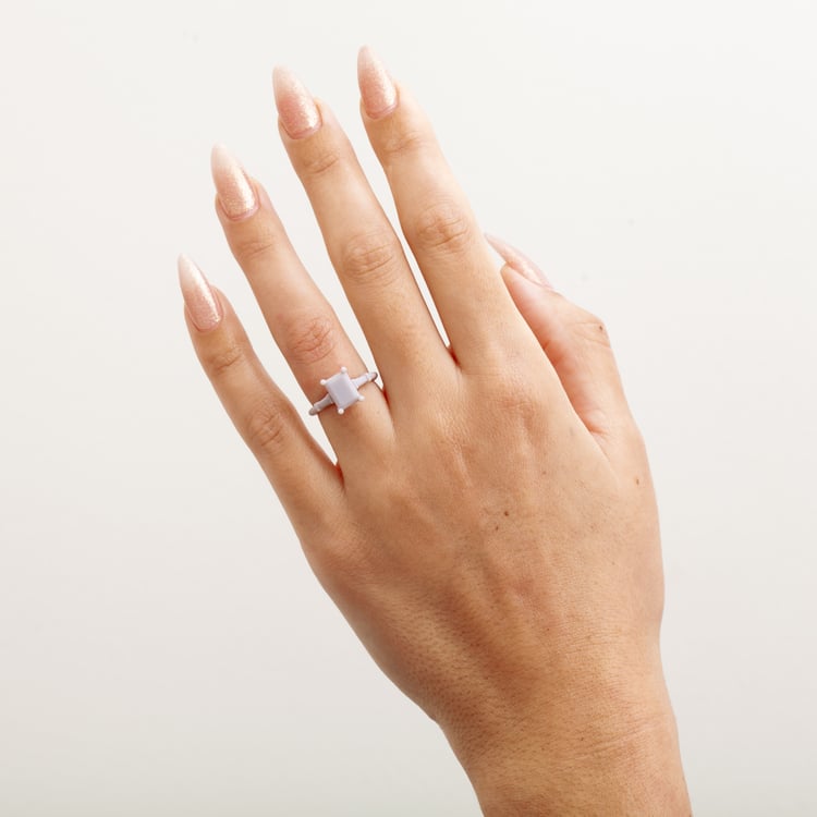 Eve Emerald-Cut in Resin
