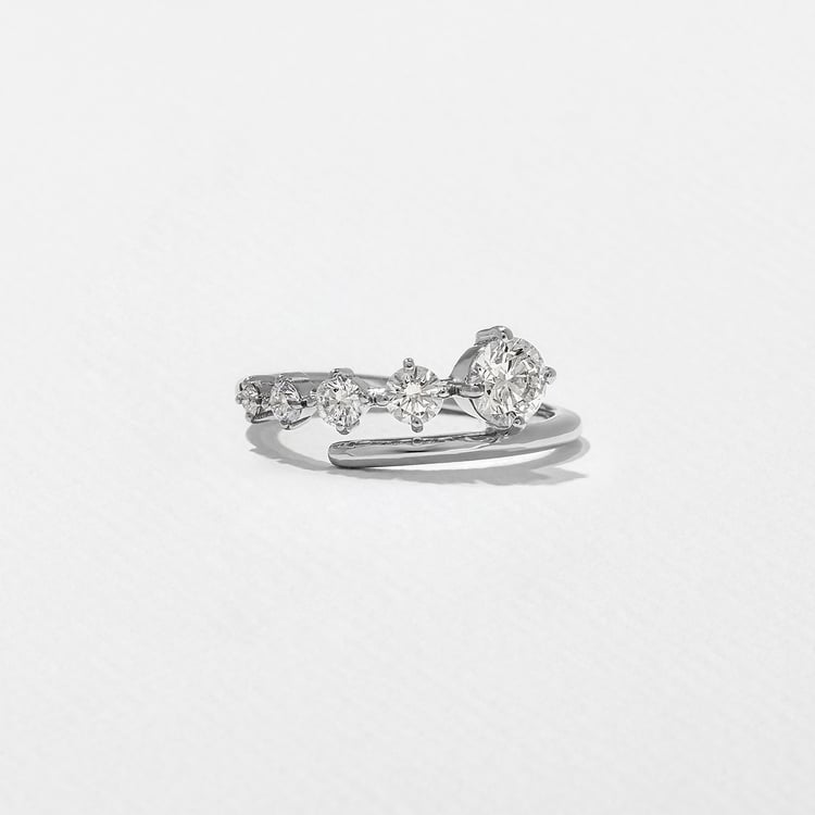 Ripple in 14k White Gold