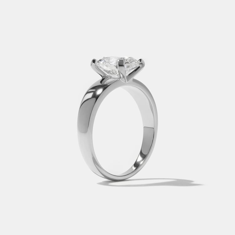 Nova Antique Cushion in Platinum – view 5