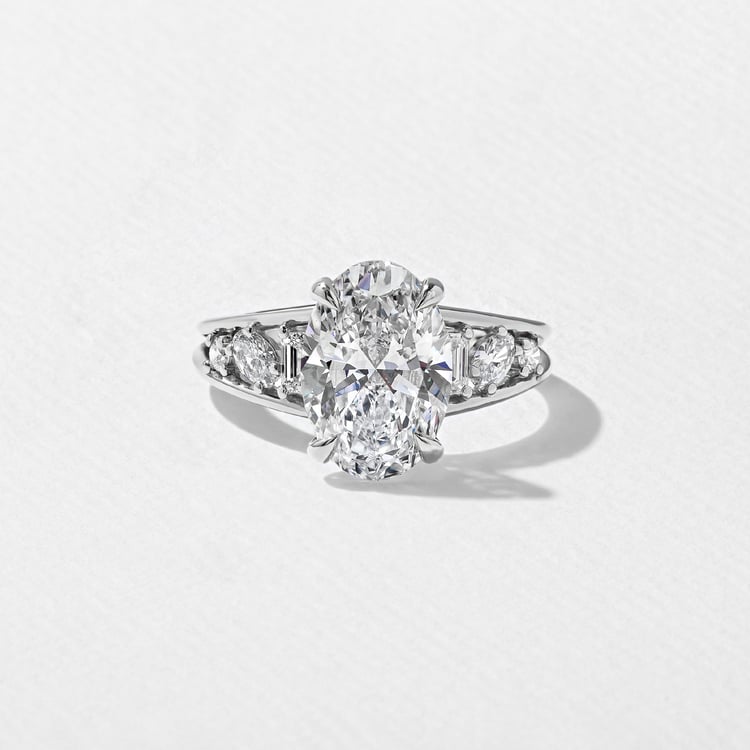 Marni Oval Solitaire in Platinum