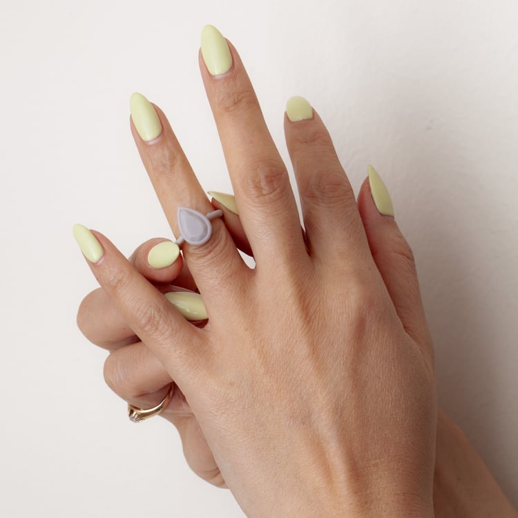 Bailey Pear Solitaire in Resin