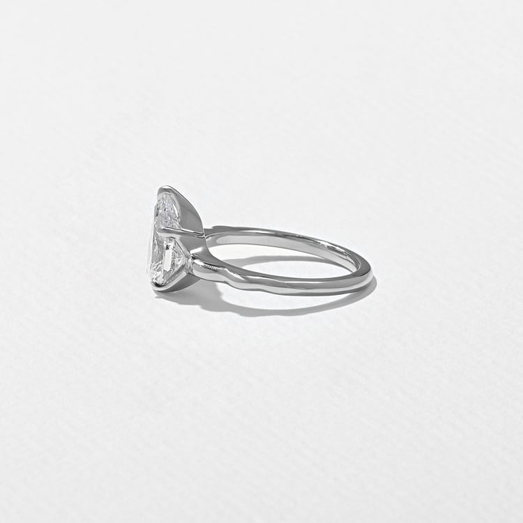 Sloan Pear in 18k White Gold – view 3