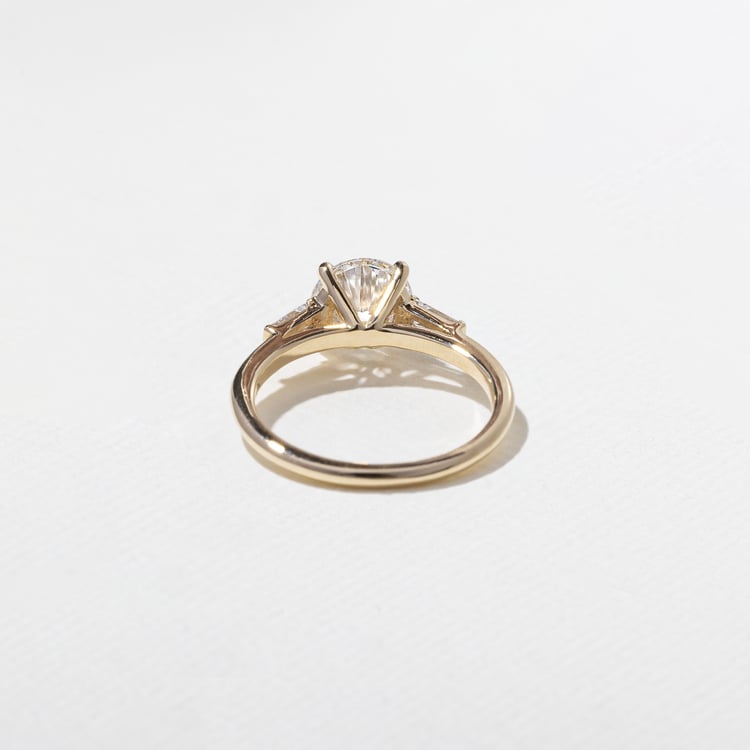Eve Round in 14k Yellow Gold – view 4
