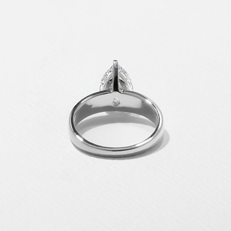 Nova Pear in 18k White Gold – view 4