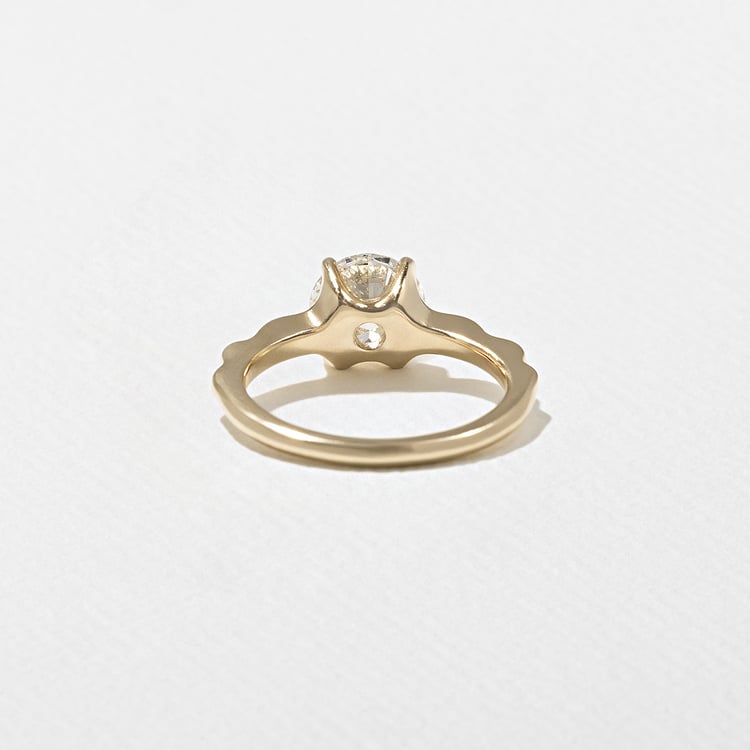 Sloan Round in 18k Yellow Gold – view 4