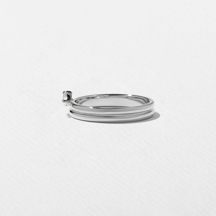 Serra Pear in 18k White Gold – view 3