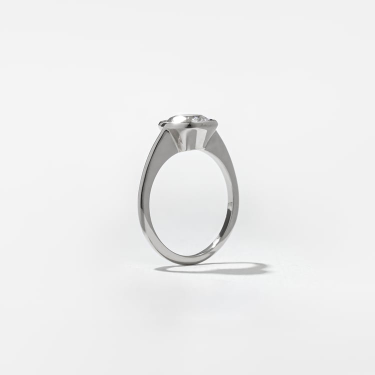 Bailey Round Solitaire in 18k White Gold – view 5
