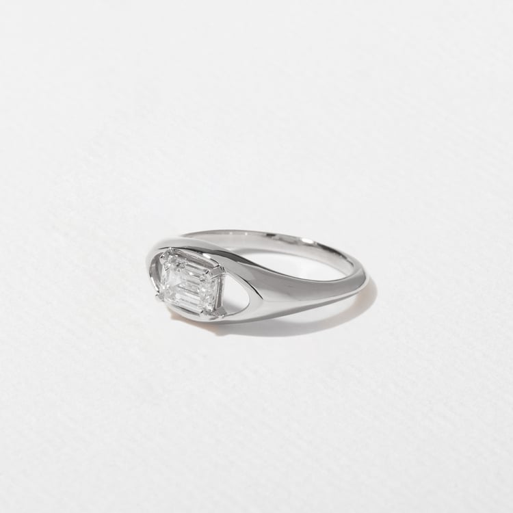 Monroe Emerald-Cut Mini in 18k White Gold – view 2