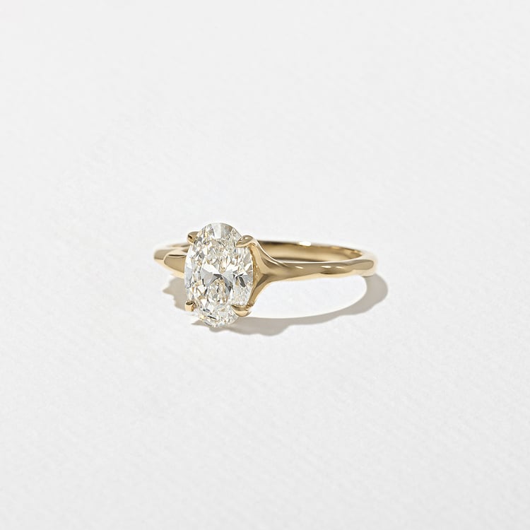 Sloan Oval in 18k Yellow Gold – view 2