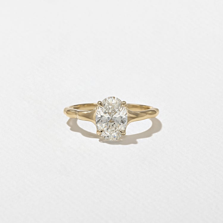 Sloan Oval in 18k Yellow Gold