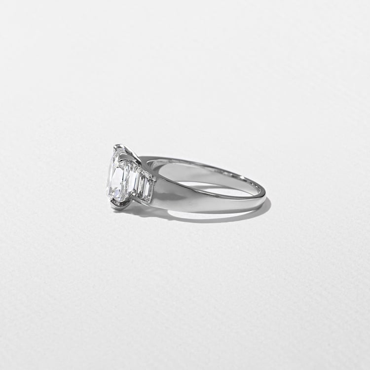 Nova Antique Cushion in 18k White Gold – view 3