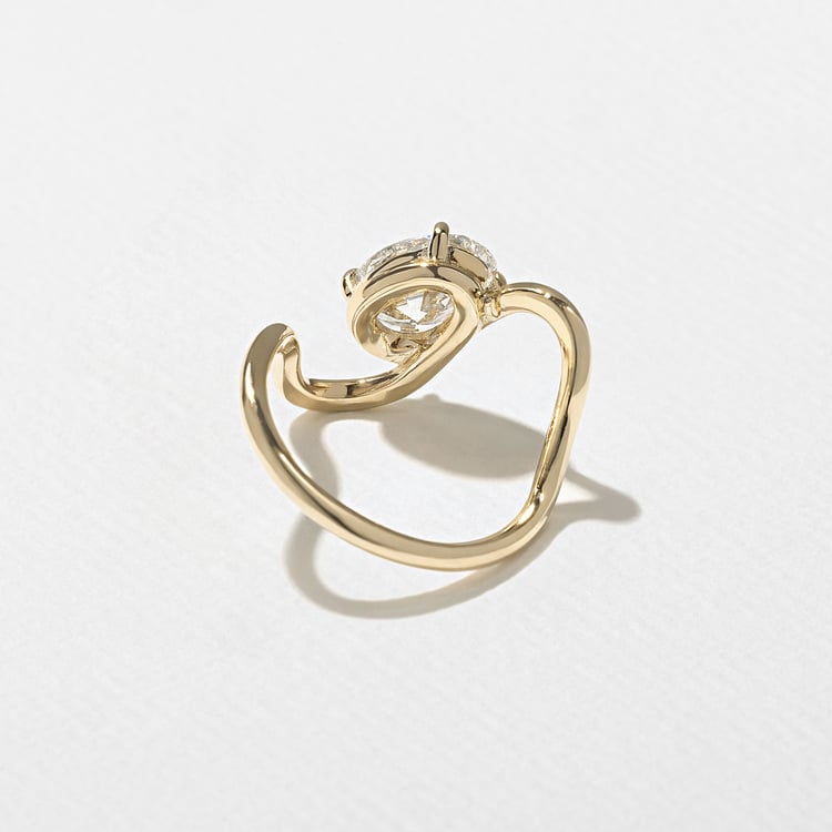 Stella Oval in 14k Yellow Gold – view 4