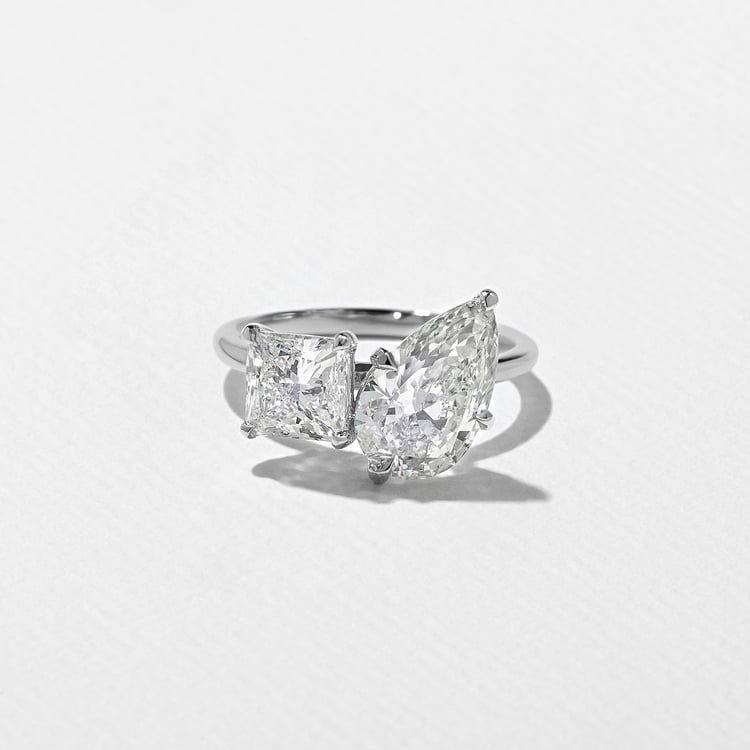 Vivi Grand Pear and Princess in 14k White Gold