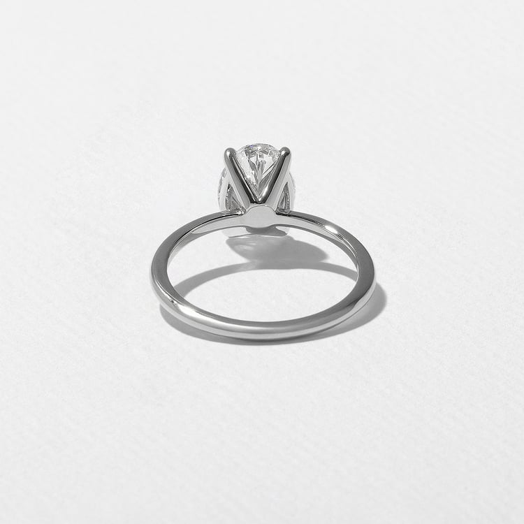 Grace Antique Oval in 18k White Gold – view 4