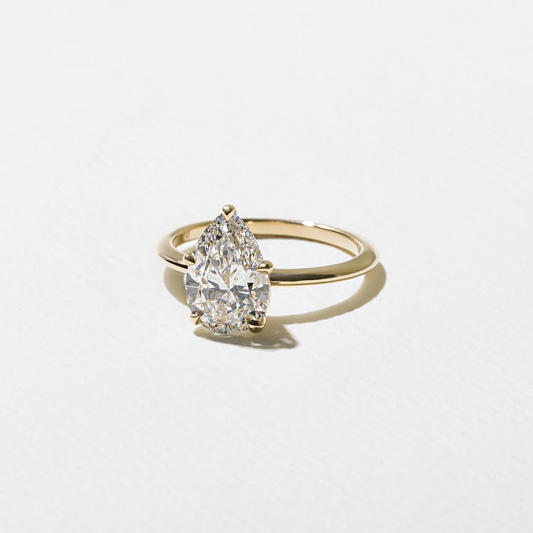 Grace Pear Solitaire