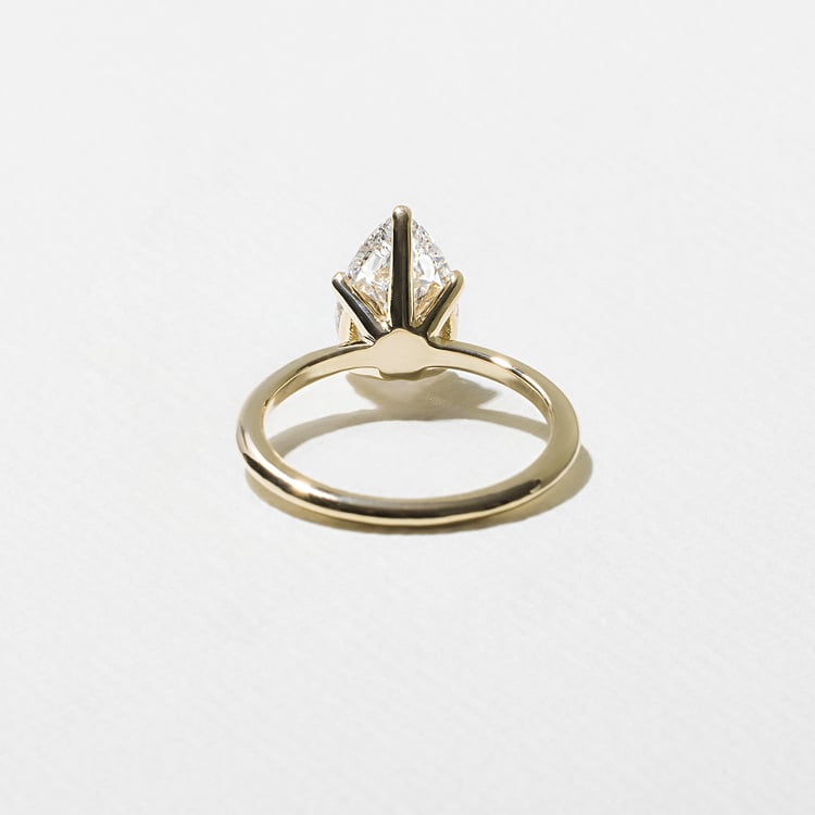 Grace Pear Solitaire