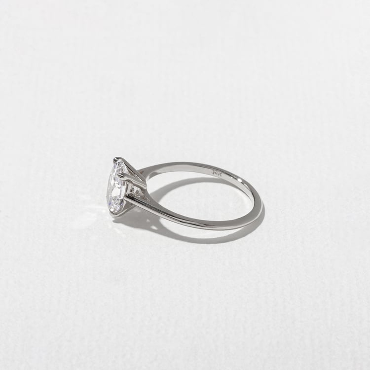 Iris Oval Solitaire in 18k White Gold – view 3