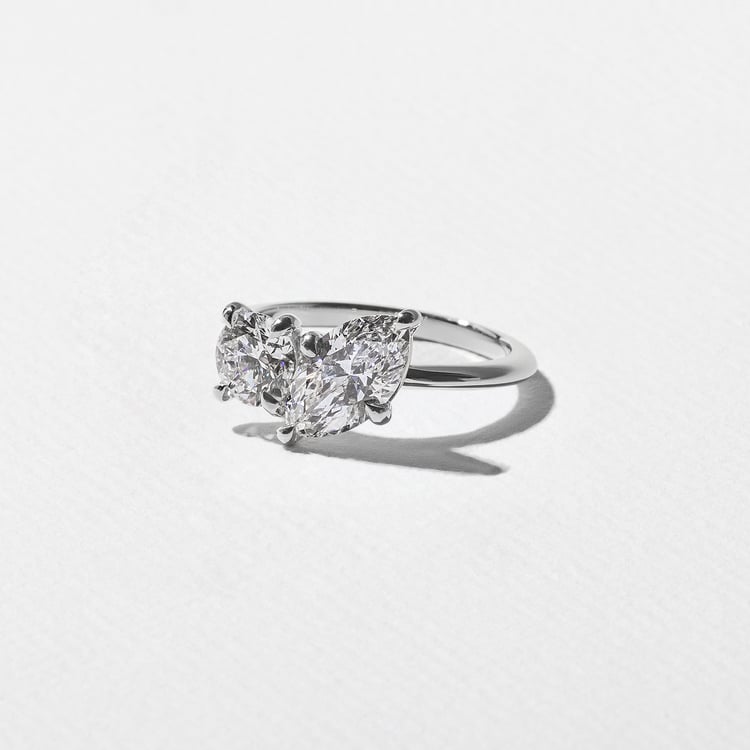 Vivi Marquise and Round in 18k White Gold – view 2