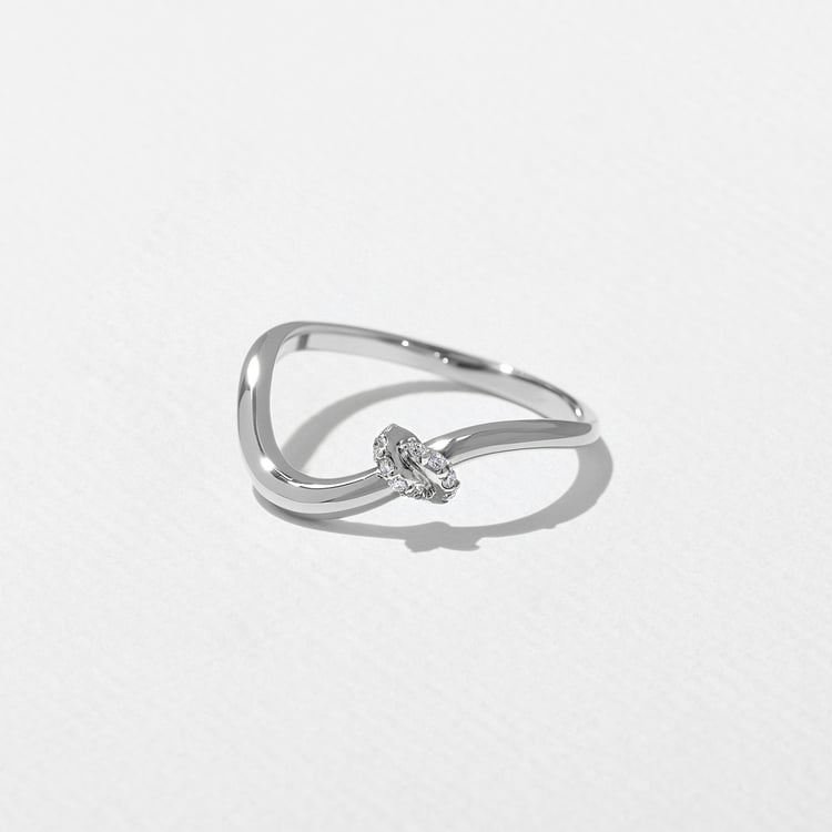 Knot in Platinum – view 2